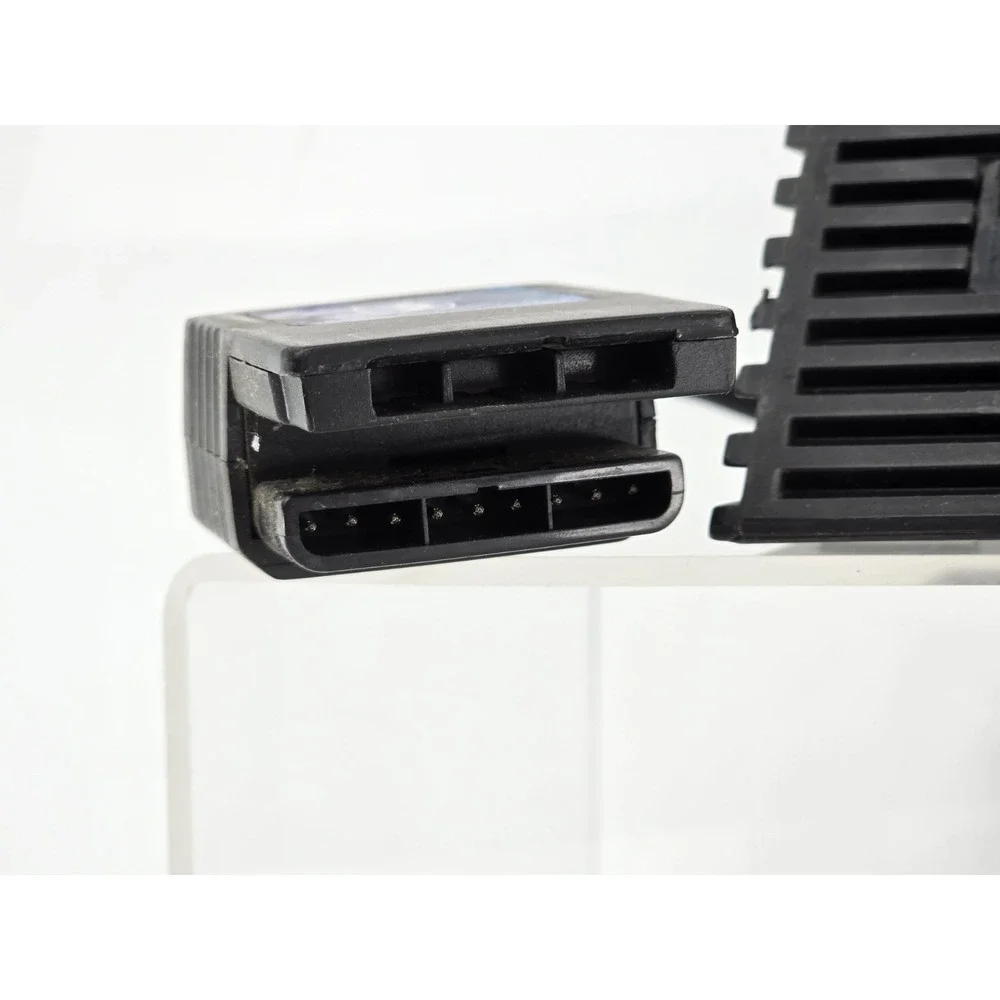 Naki - Platform Multi-Tap Vertical Stand Sony PlayStation 2 PS2 4 Player - Works